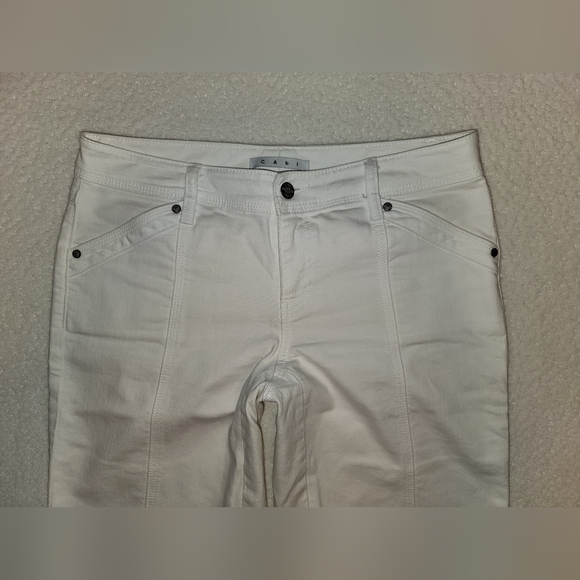 CAbi White Denim Jean Bermuda Shorts Size 4 - Picture 2 of 7